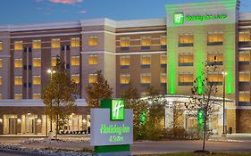Holiday Inn & Suites Detroit - Troy By Ihg